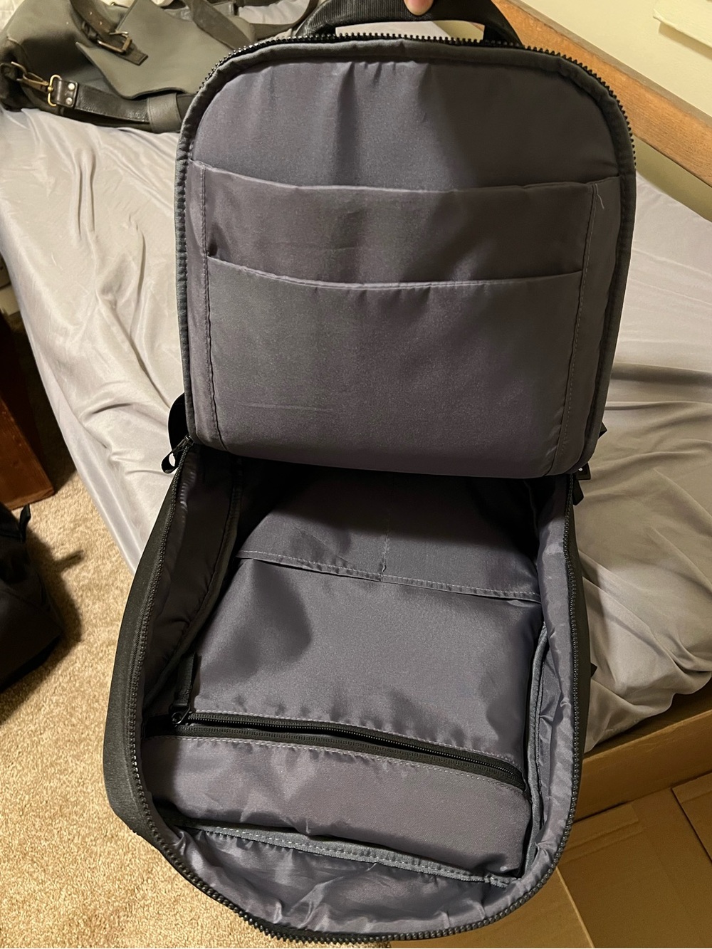 Apple Staff Laptop Backpack - Picture 3 of 5